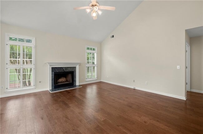 Building Photo - 1124 Sadlers Way