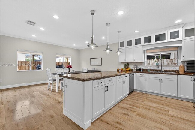 Building Photo - 15874 SW 138th Terrace