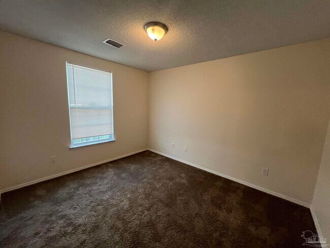 Building Photo - 8921 Camshire Cir