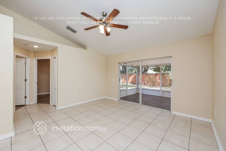 Building Photo - 507 Somerstone Dr