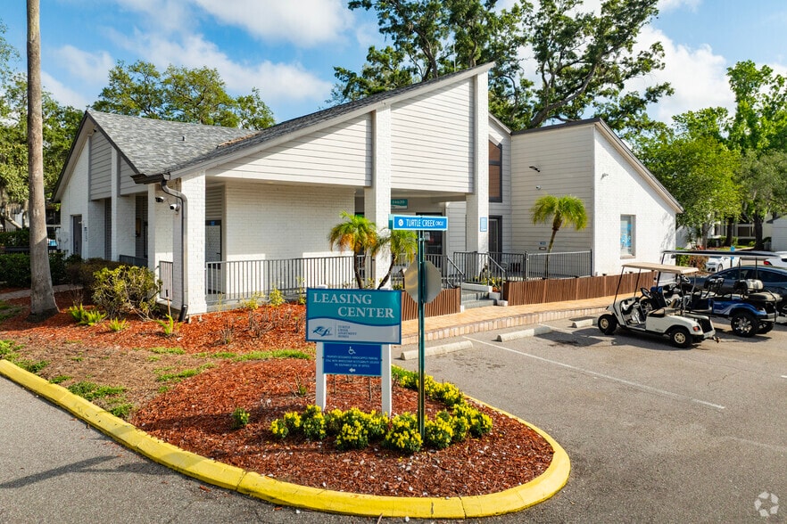 Leasing Center - Turtle Creek Apartment Homes