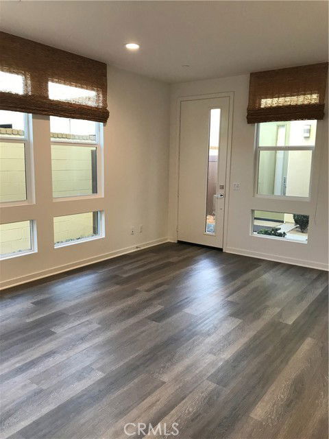 Building Photo - 789 Leeward Way