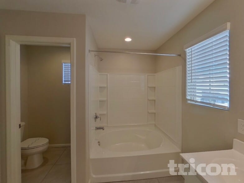 Building Photo - 8606 E Peralta Ave