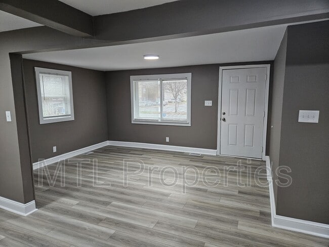 Building Photo - 6521 Rumple Rd