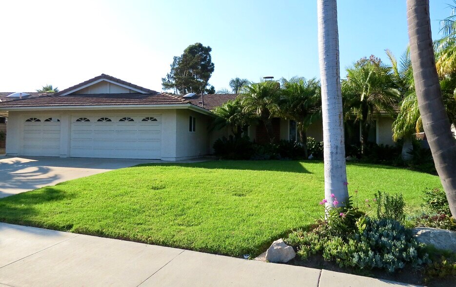 Front of home - 2414 Sonora Ct