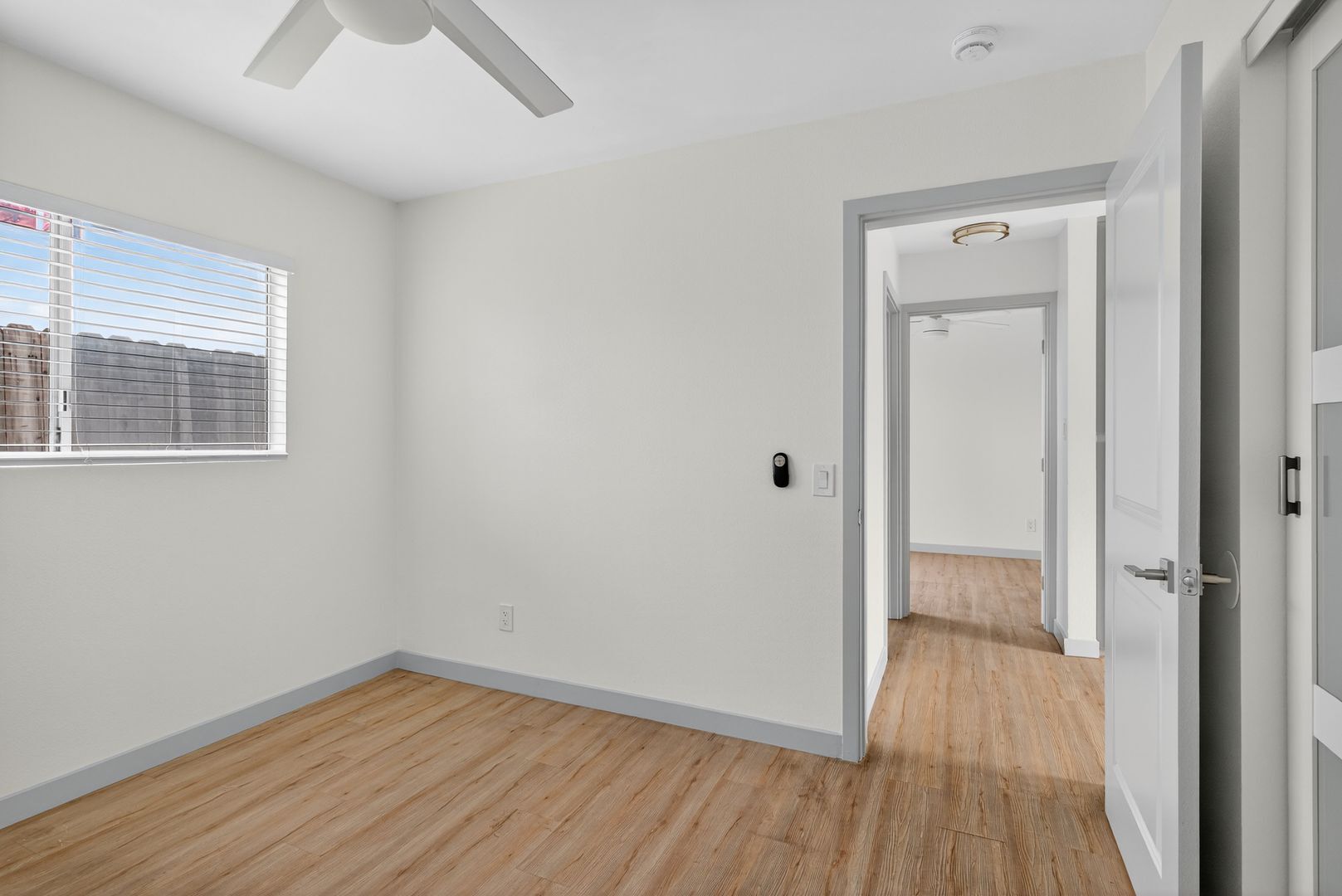 Building Photo - 921 Alamitos Ave