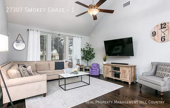 Building Photo - 27307 Smokey Chase