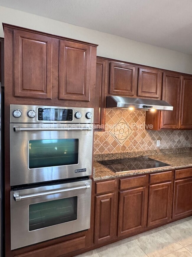 Building Photo - 27313 N 23rd Ln