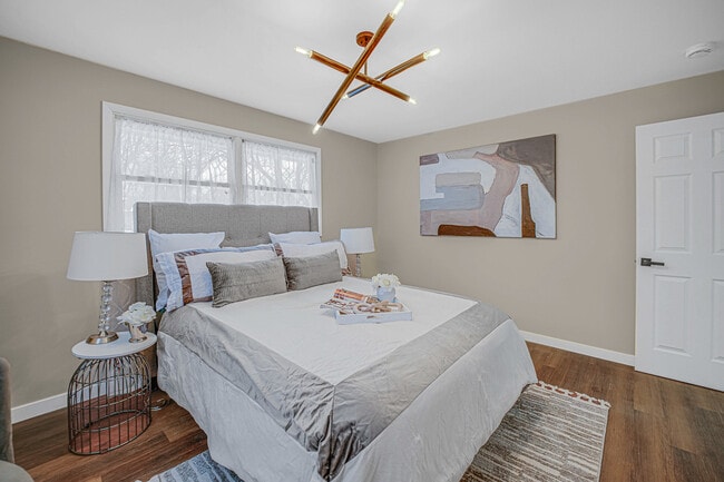 Building Photo - 18331 John Ave