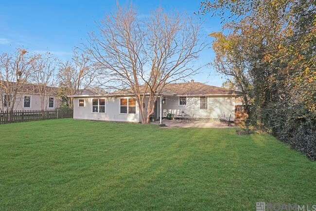 Building Photo - 4 Bedroom House in Southdowns| Near St. Aloysius School