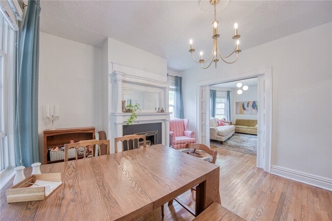 Building Photo - 911 Nevin Ave