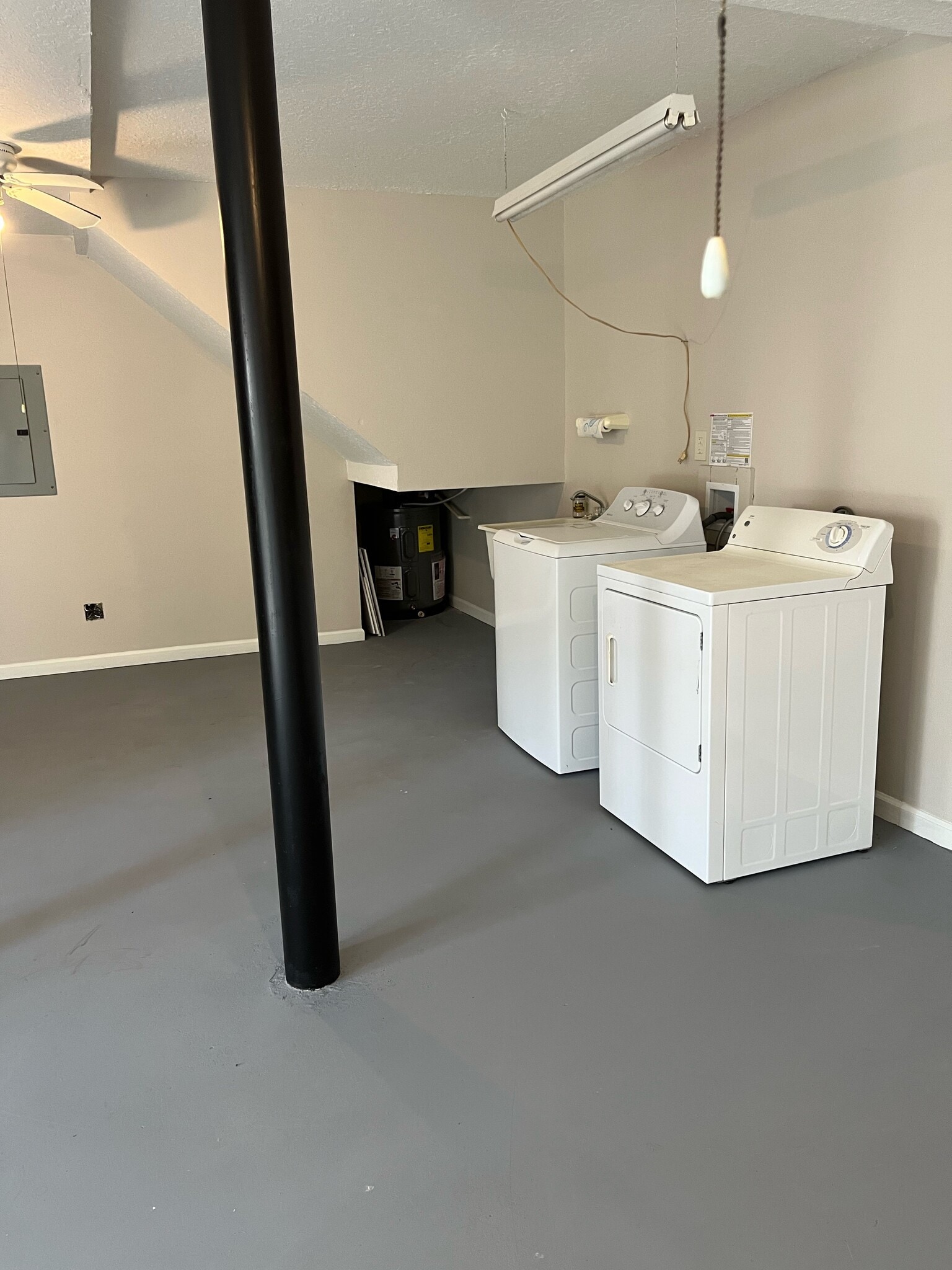 Building Photo - 4738 Westwind Ct