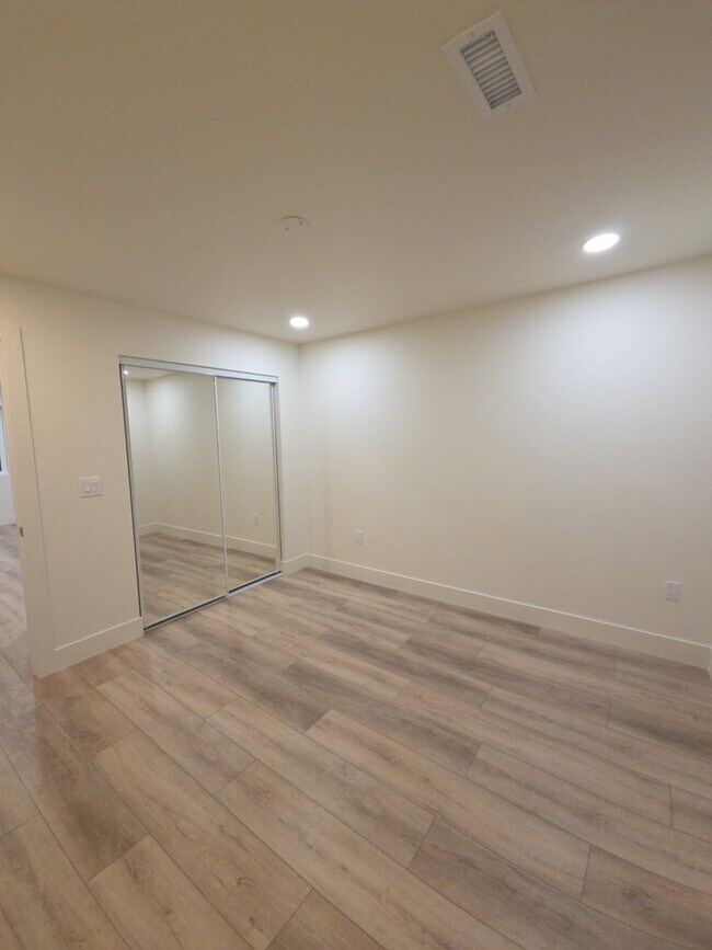 Building Photo - 1055 Via Esmeralda