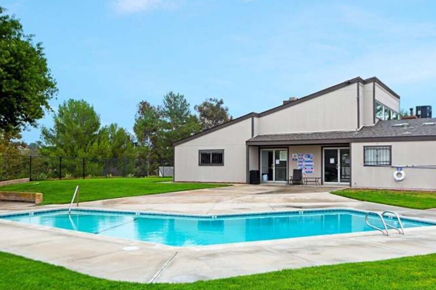 Community Pool - 12133 Wilsey Way