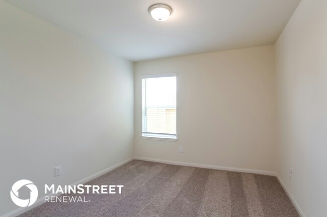 Building Photo - 9506 Olive Stone Dr