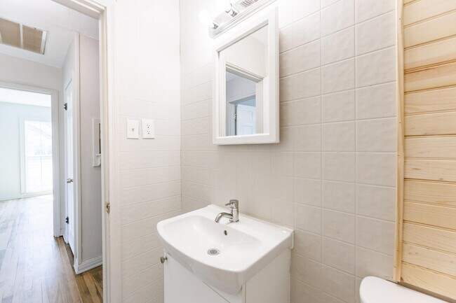 Building Photo - 3406 27th St