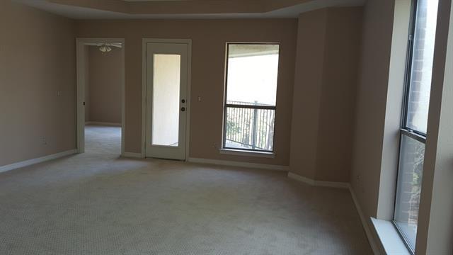 Building Photo - 9309 Nottingham Ct