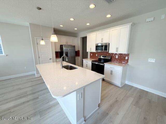 Building Photo - 2929 Fleur Ln