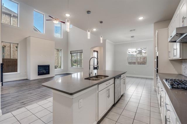 Building Photo - 1435 Wittington Pl