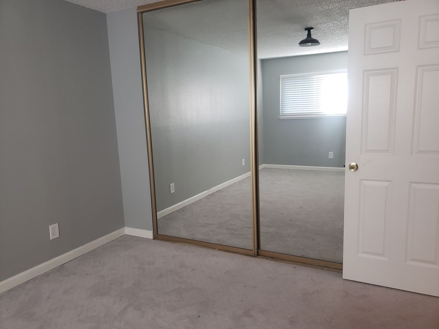 Building Photo - Olympic