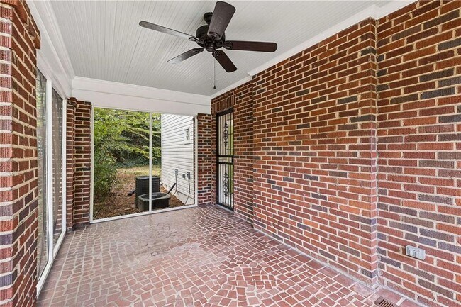 Building Photo - 197 Bolling Rd NE