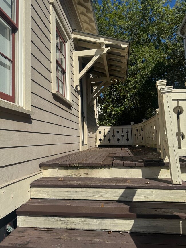 Building Photo - Waters Home