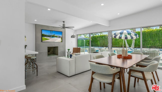 Building Photo - 2287 E Hildy Ln