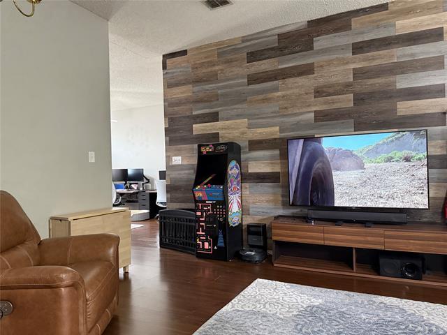 Building Photo - 11616 Charlotte Ln