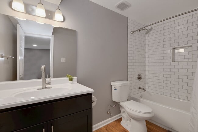 Building Photo - 9120 Banleigh Ln