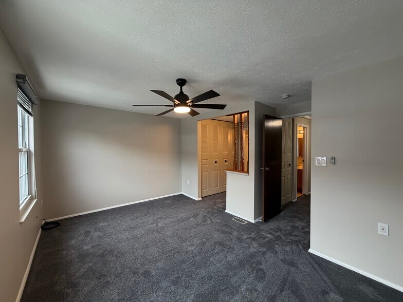 Building Photo - 148 Ligonier Ln