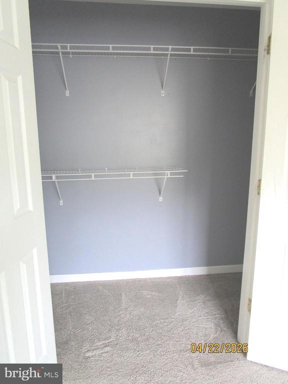 Building Photo - 540 Thompson St