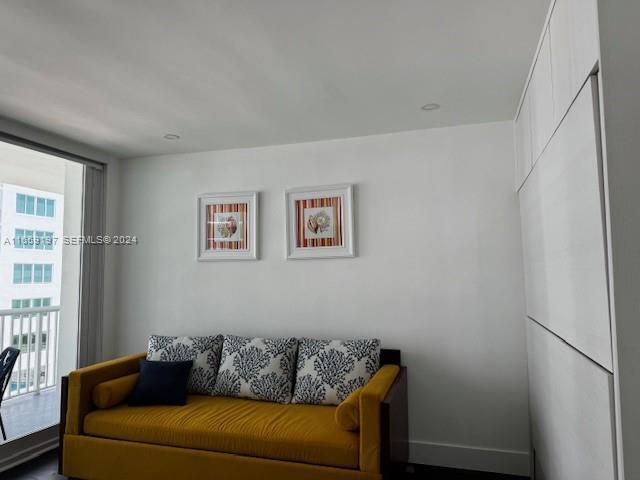 Building Photo - 5401 Collins Ave