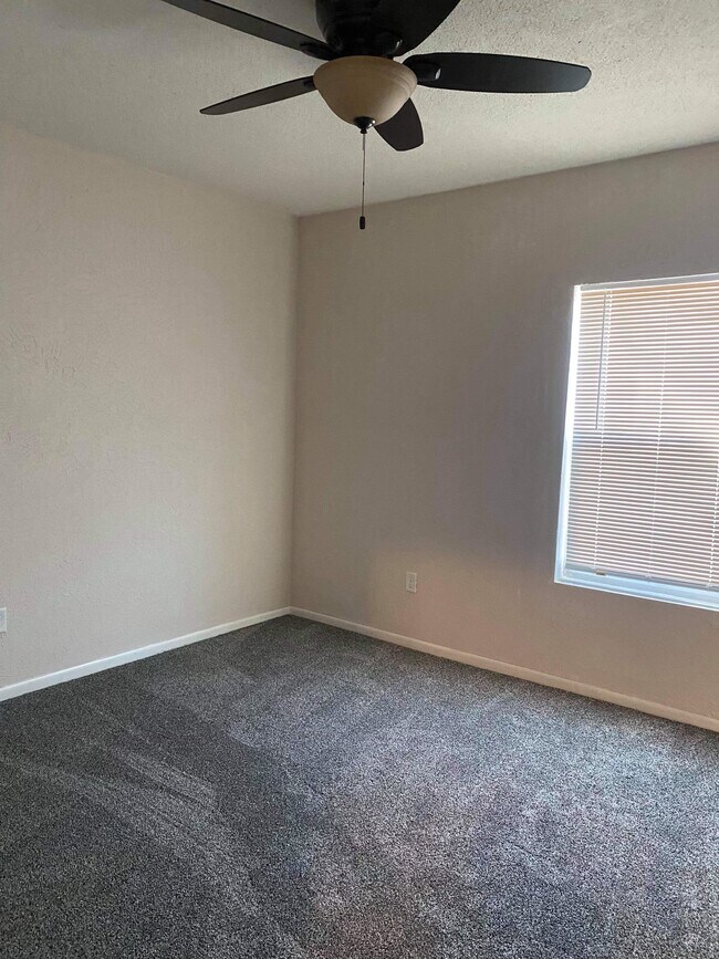 Building Photo - 1838 J Ave NE