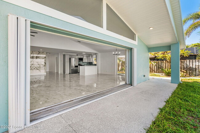 Building Photo - 4527 Coquina Ridge Dr