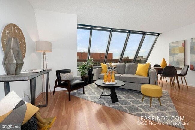 Building Photo - 1245 13th St NW