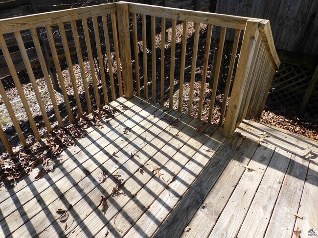 Building Photo - 204 Tallulah Trail