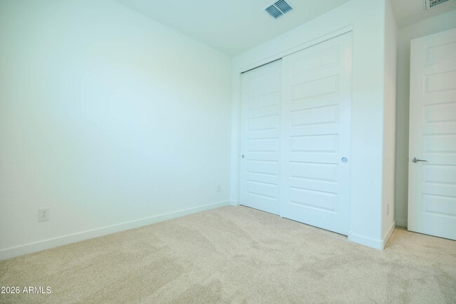 Building Photo - 8149 E Petunia Ave