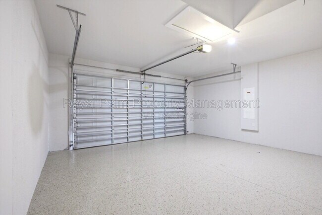 Building Photo - 2616 NW 9th Ave