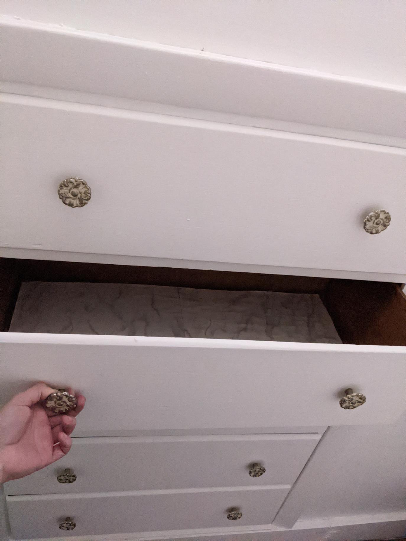 Built-in drawers in the bedroom - 525 30th St