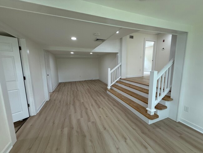 Building Photo - 181-137 CT-37