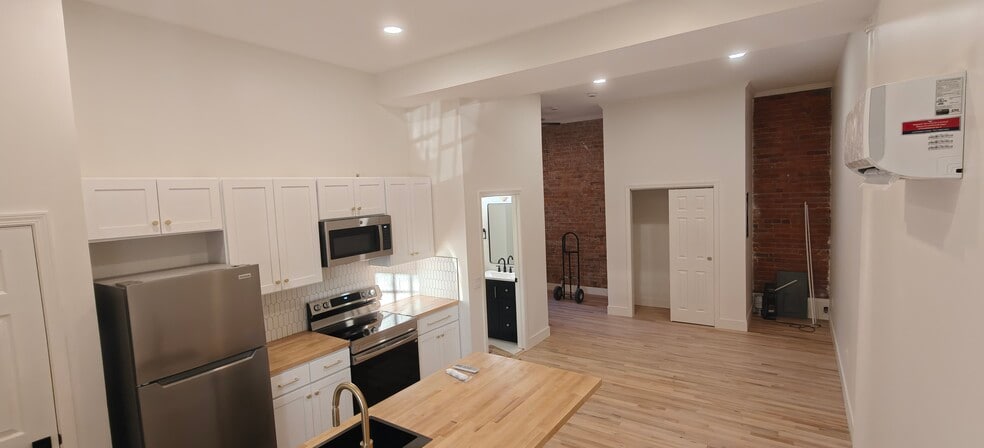 Building Photo - 4204 Williamson Pl