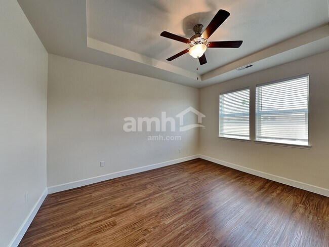 Building Photo - 1519 S Horton St