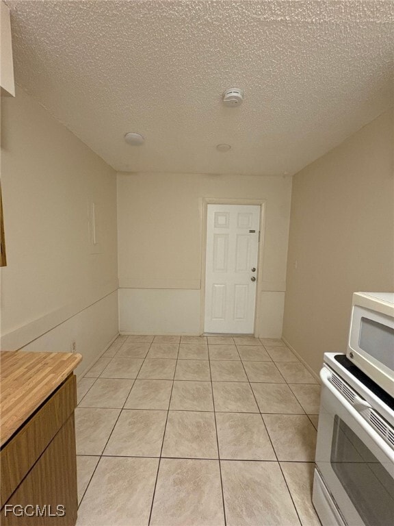 Building Photo - 1215 SE 46th Ln