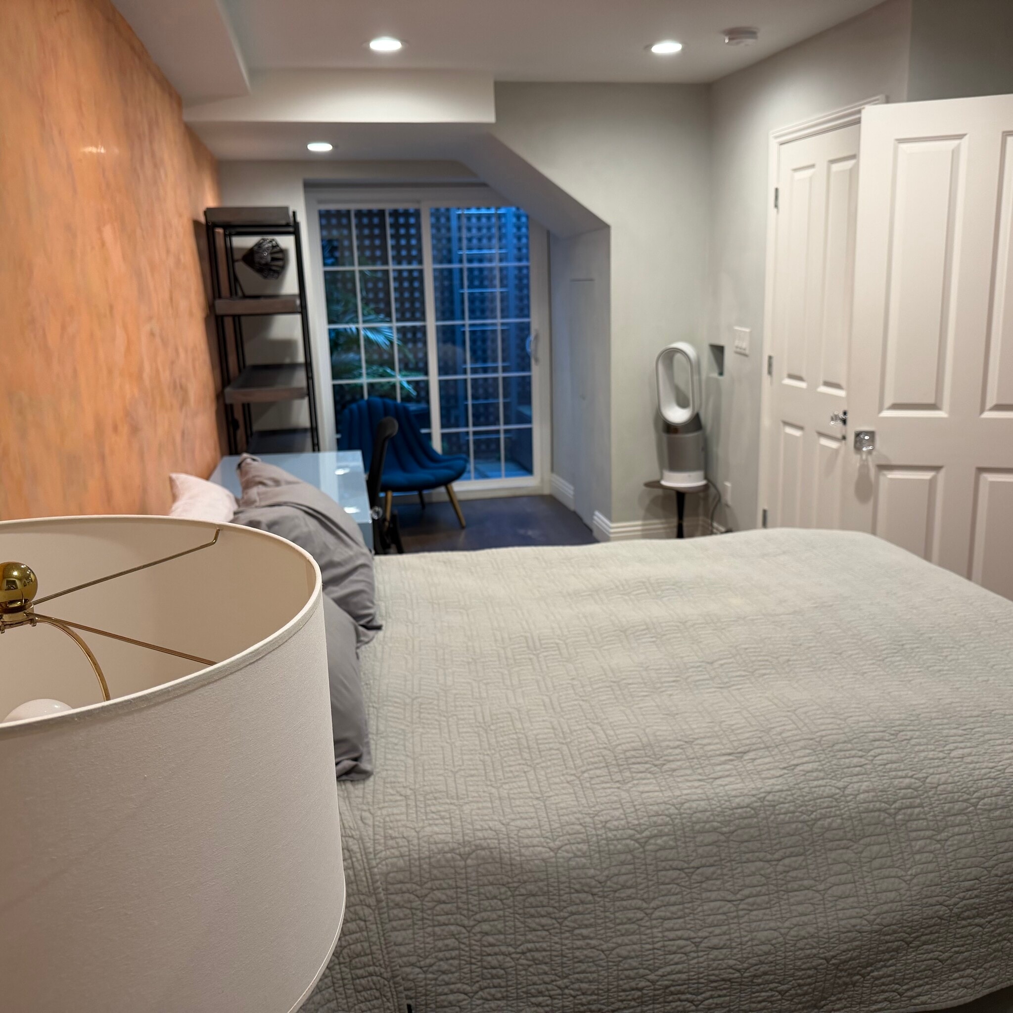 bedroom - 131 Wilmot St