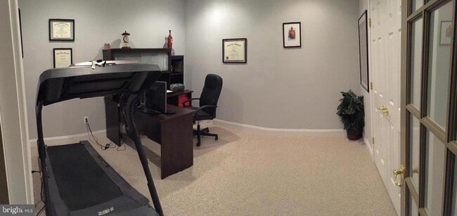 Building Photo - 41815 Bristow Manor Dr