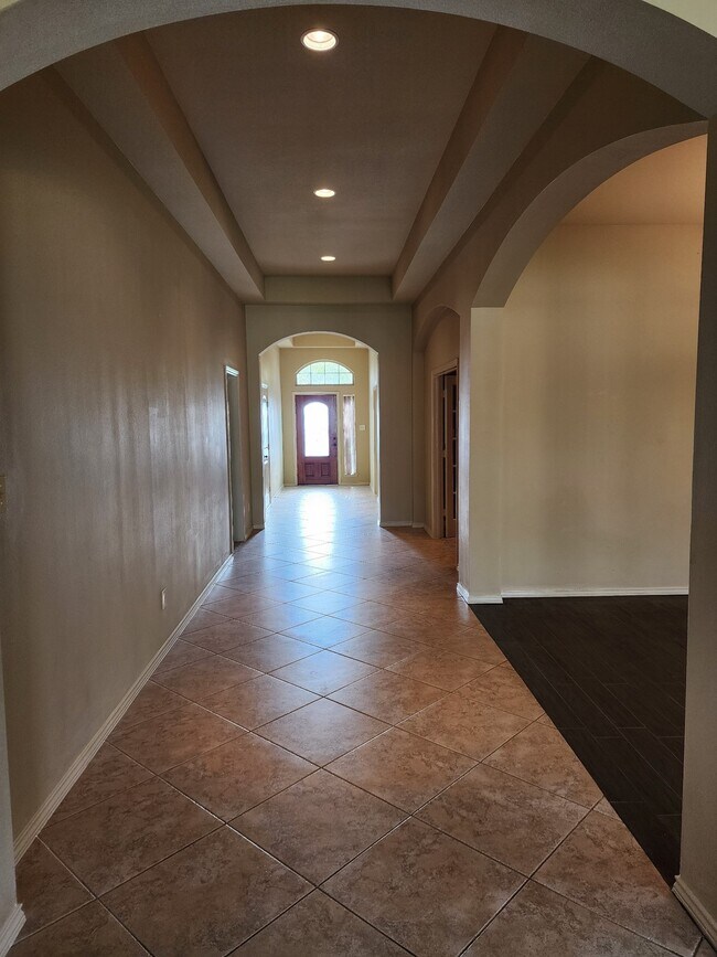 Building Photo - 16331 Gentle Slope Ln