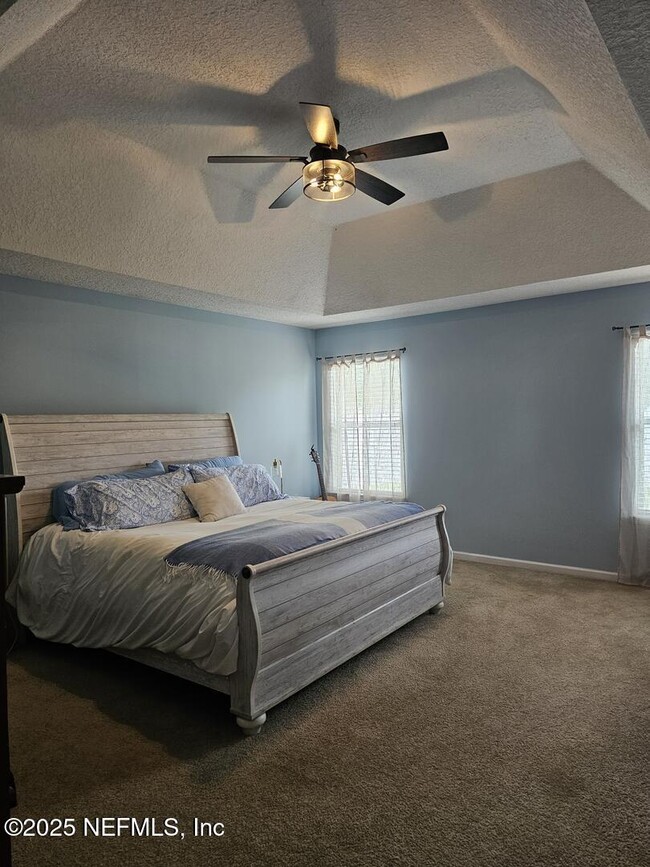 Building Photo - 3728 Southbank Cir