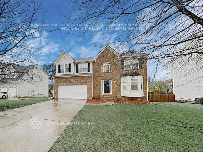 Building Photo - 2027 Pierce Way