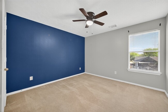Building Photo - 5454 Cilantro Ln