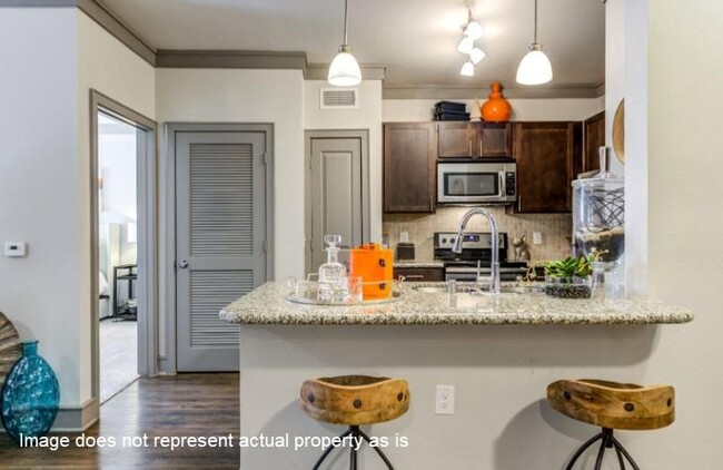 Building Photo - 4689 Mustang Pkwy